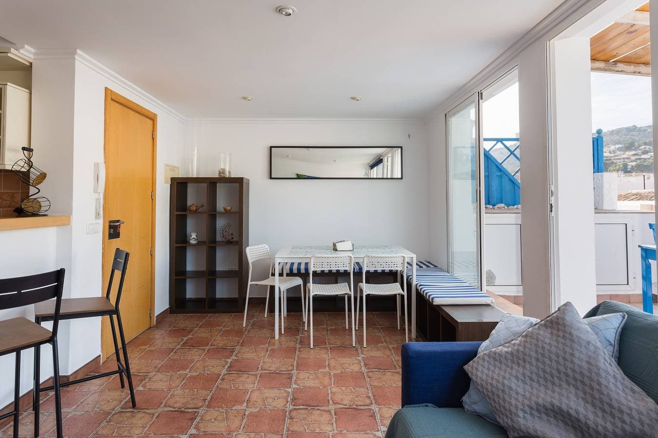 Foto 6 von 25: Ferienwohnung 'Ático Jávea Puerto' mit Meerblick, privater Terrasse und WLAN