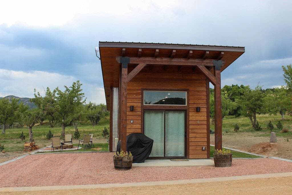 Foto 9 von 23: Apple Hollow Tiny House # 1 Zion / Bryce Tiny House im Apfelgarten! Für 4 Personen