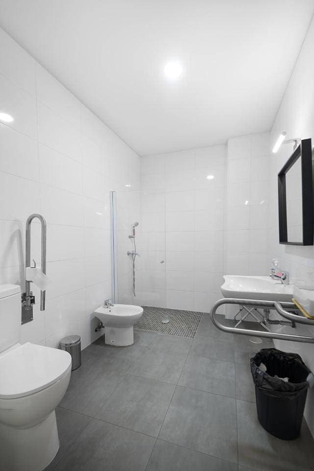 Foto 9 von 9: Double Room - Disability Access
