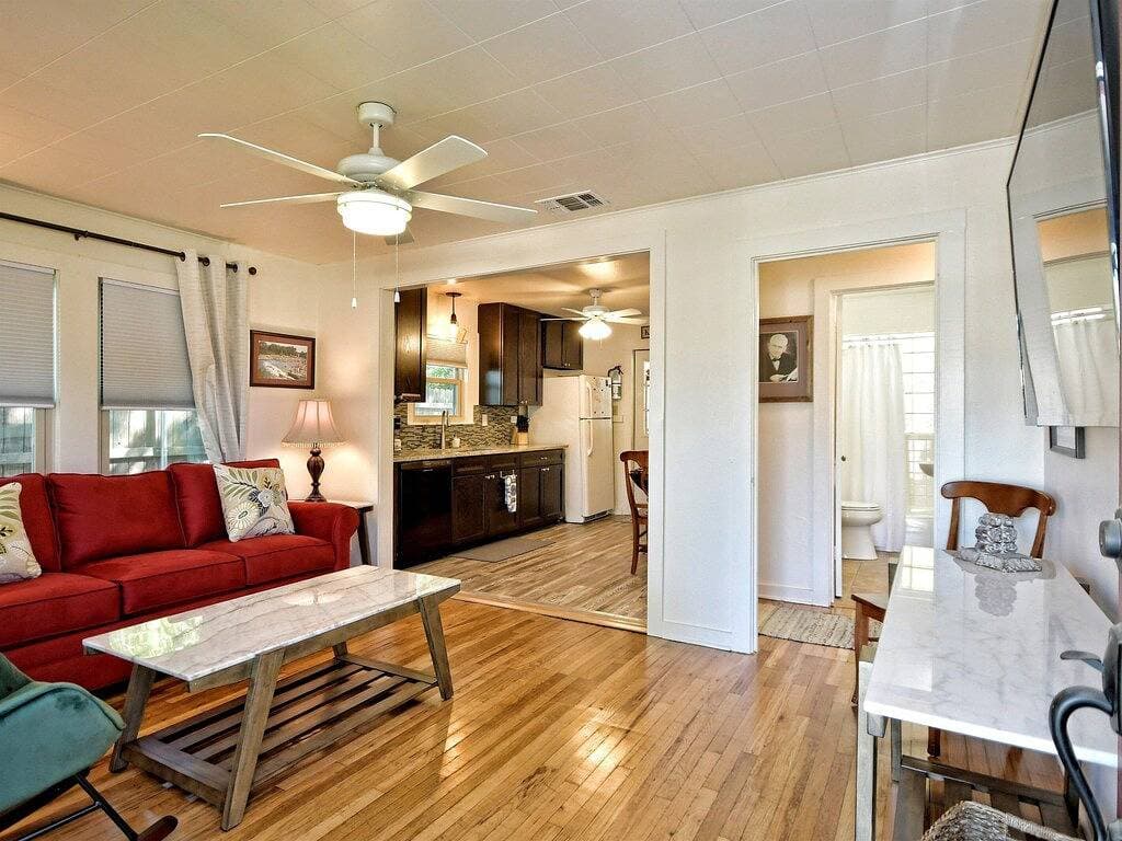 Foto 10 von 25: Experience the ultimate vacation just across from the Schlitterbahn Waterpark