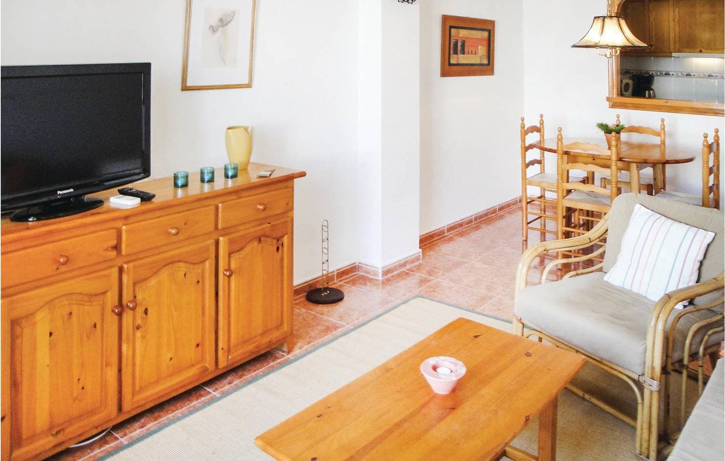 Apt mit Meerblick, Terrasse und AC, 700m zum Strand 1