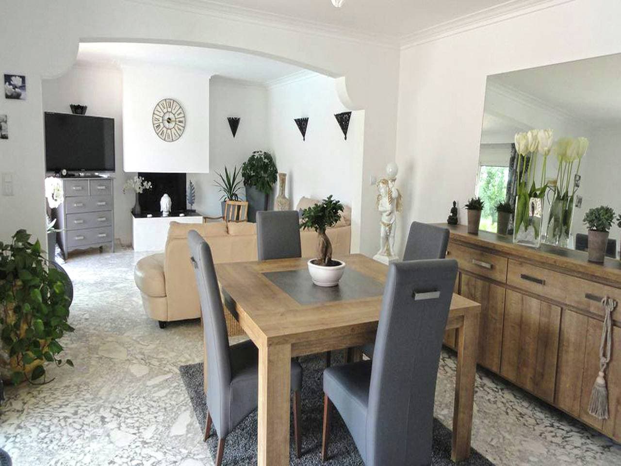 Foto 8 von 40: Villa in Puget-sur-Argens mit Pool & Garten