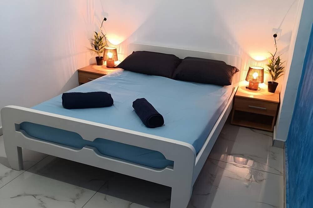 Foto 3 von 15: Poseidon Apartment in Laganas, Zante mit Tauchen und Bootstouren