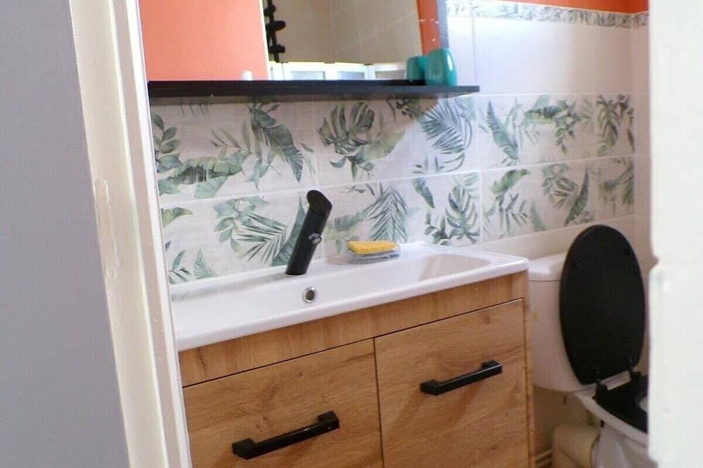 Foto 6 von 12: Apartment-Eigenes Badezimmer