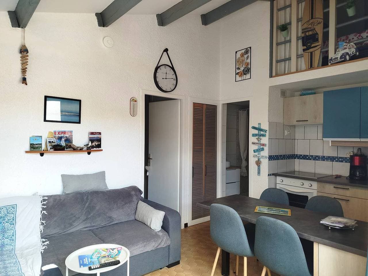 Foto 3 von 32: Ferienwohnung für 4 Personen mit Terrasse