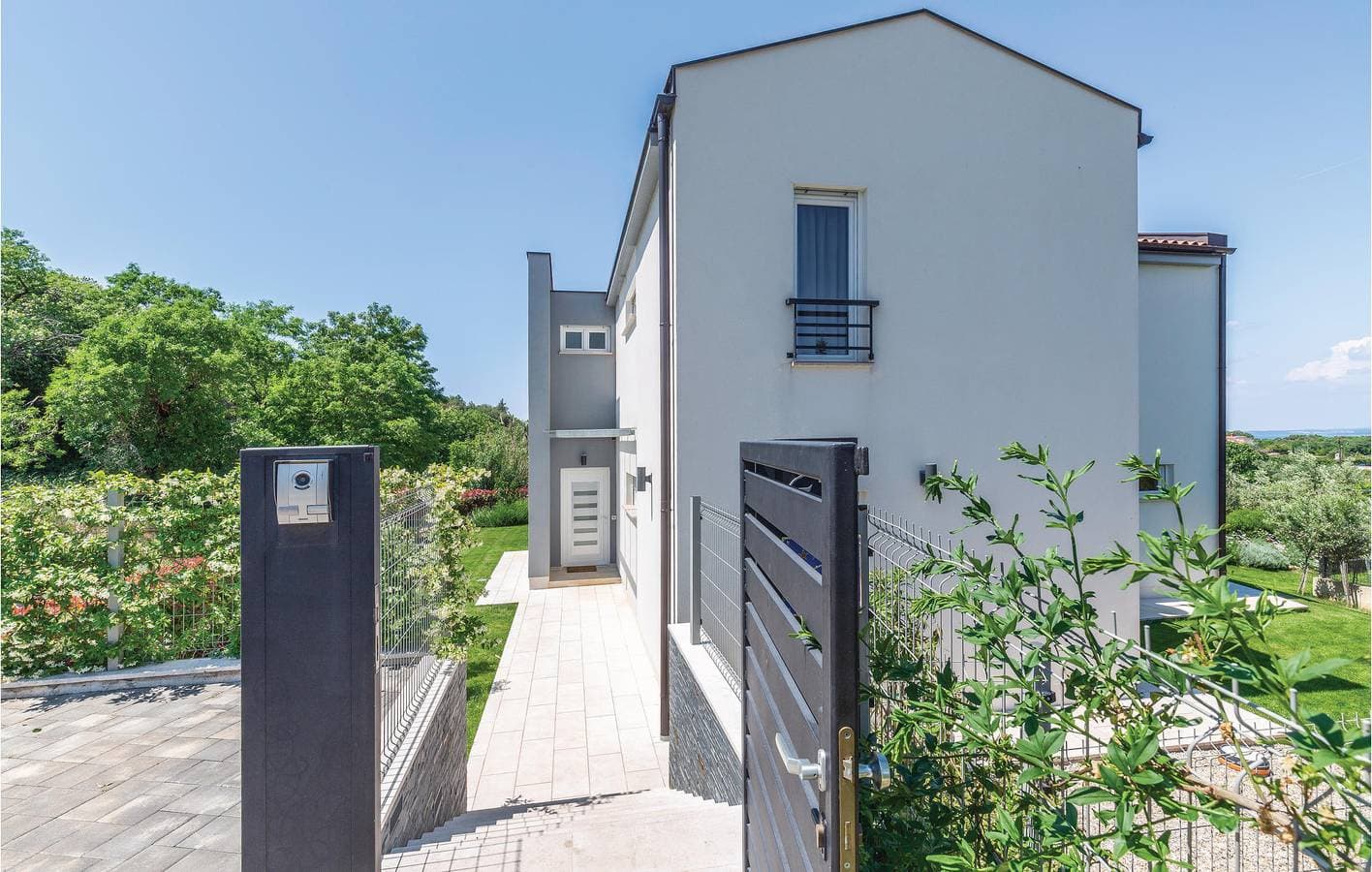 Foto 7 von 68: Charmante 2-Zimmer-Wohnung mit Terrasse, WLAN und Parkplatz in Strandnähe
