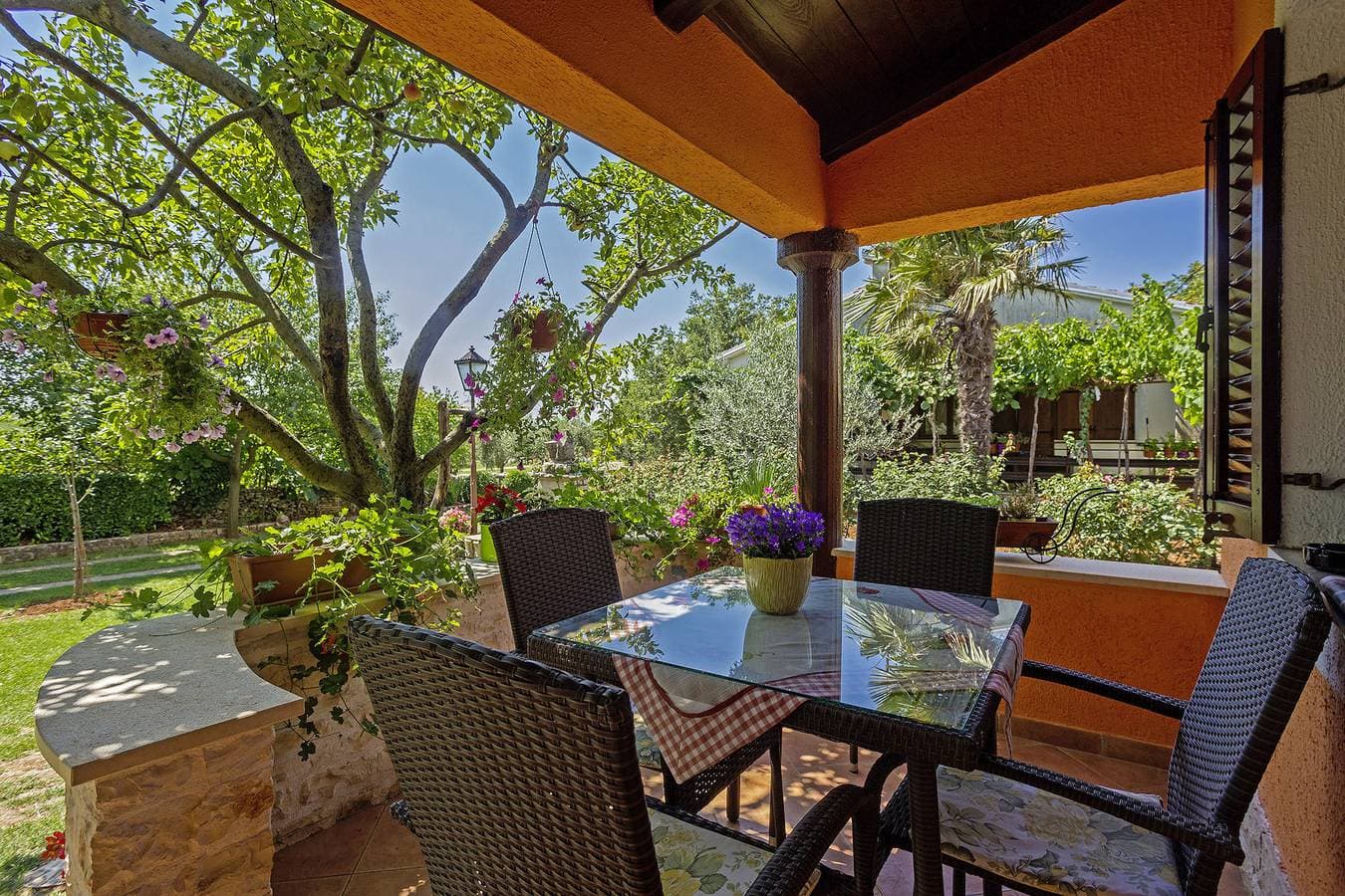 Foto 4 von 32: Ferienhaus Klen * ruhige Lage, großer Garten, Terrasse, WLAN