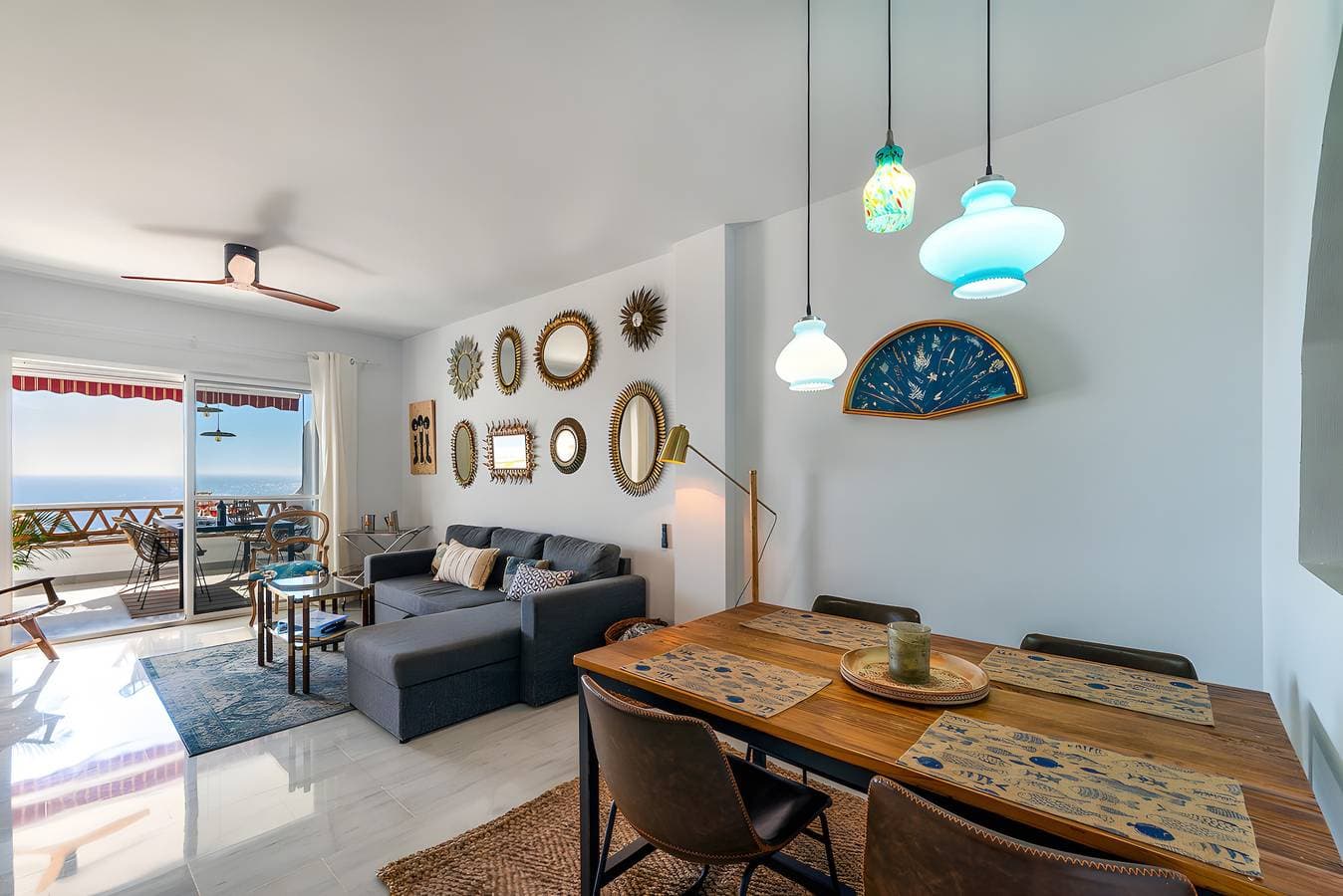 Foto 5 von 38: Apartamento Luci by The Sea mit Meerblick, Pool, Terrasse & WLAN