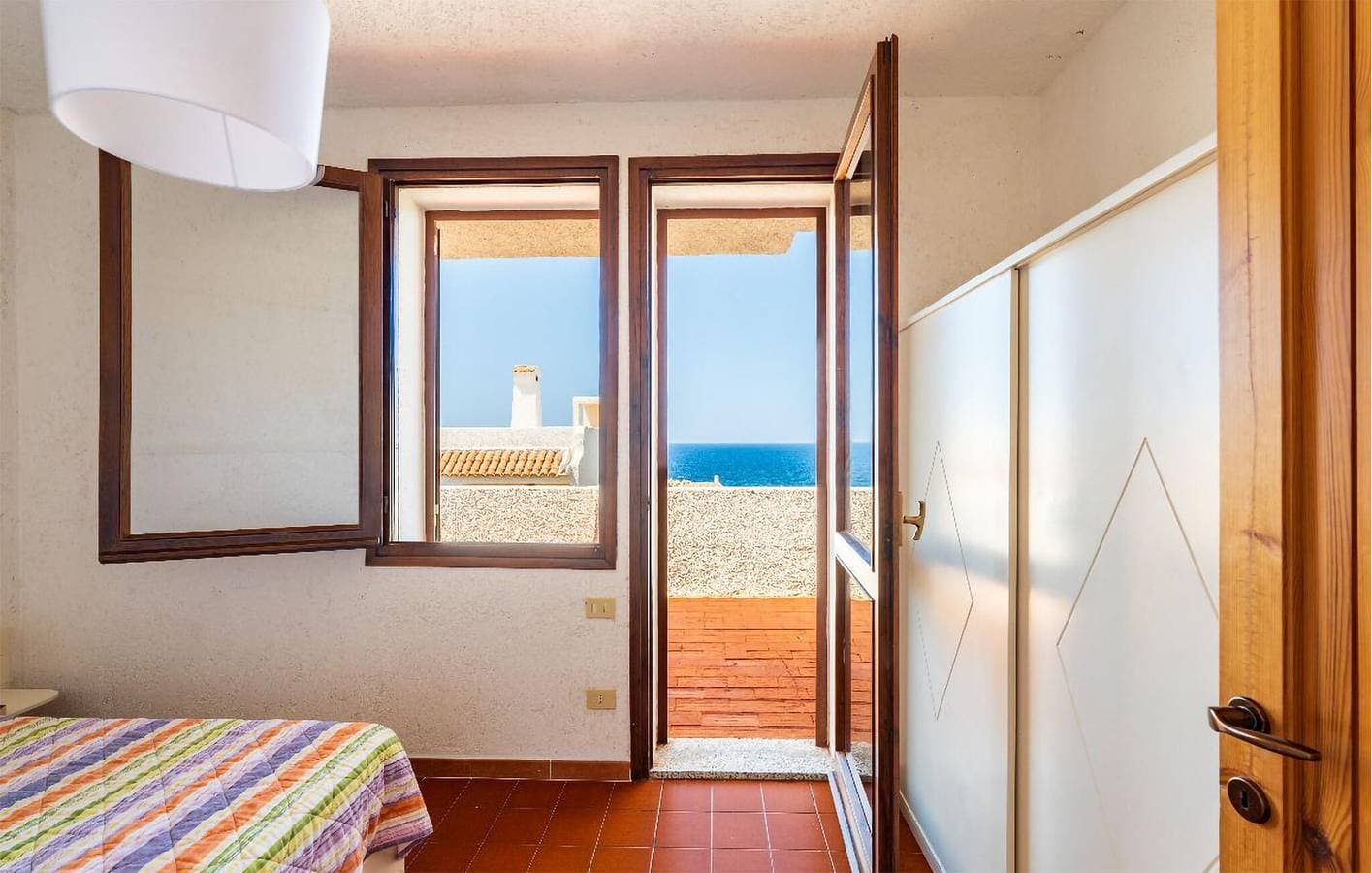 Foto 12 von 33: Appartement am Pool mit Küche, Zugang zum Strand