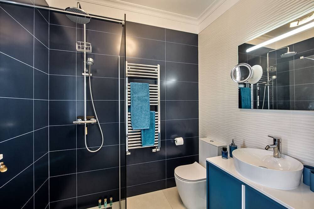 Foto 8 von 30: Exklusive Ferienvilla nahe Meia Praia, Lagos – Pool, WLAN, AC & mehr