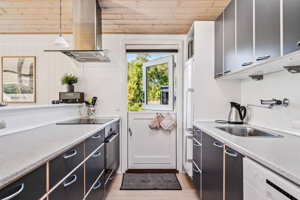 Foto 3 von 29: Gepflegtes Ferienhaus auf großem Naturgrundstück – Ruhe und Platz für die ganze Familie
