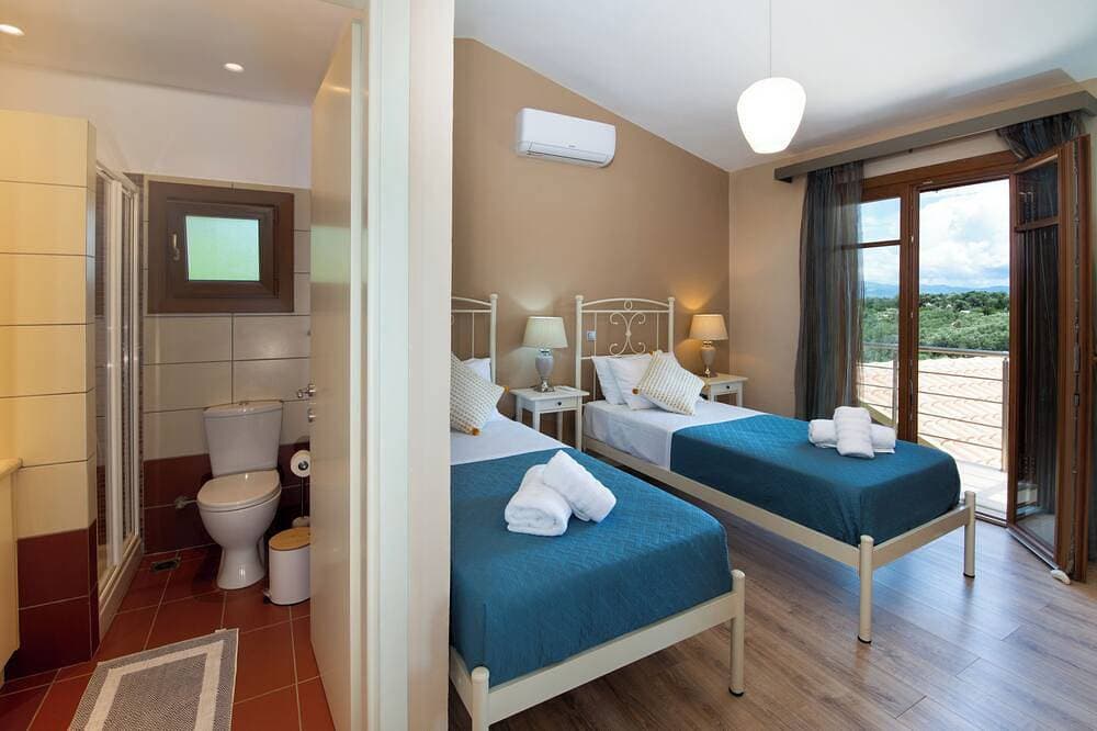 Foto 6 von 24: 🏡 Villa Ozias – Luxurious Modern Villa with Private Pool & Ionian Sea View