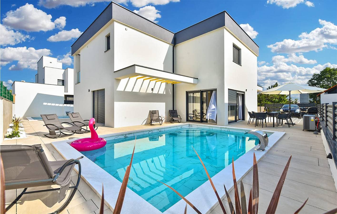 Gemütliche 2-Zimmer-Wohnung mit Pool, WLAN und Terrasse, 1,5 km vom Strand von Fažana entfernt 1
