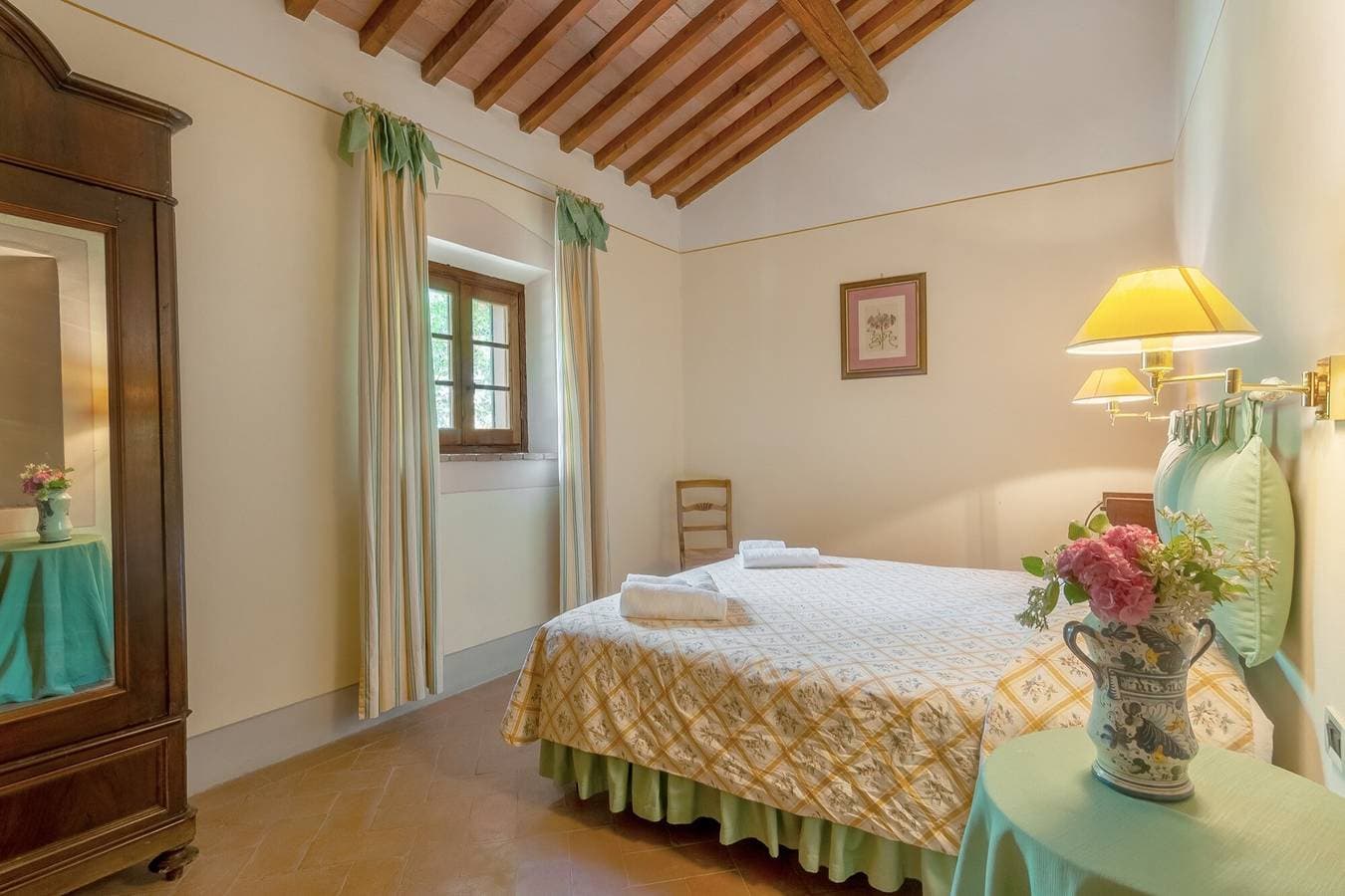 Foto 4 von 19: Villa 'Villa del Fattore' mit gemeinschaftlich genutztem Pool, privater Terrasse und WLAN