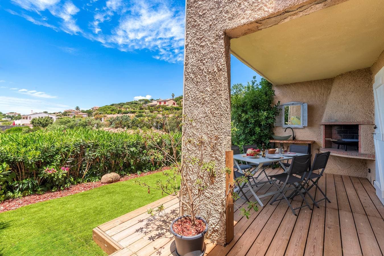 Foto 13 von 14: Ferienwohnung für 4 Personen mit Terrasse