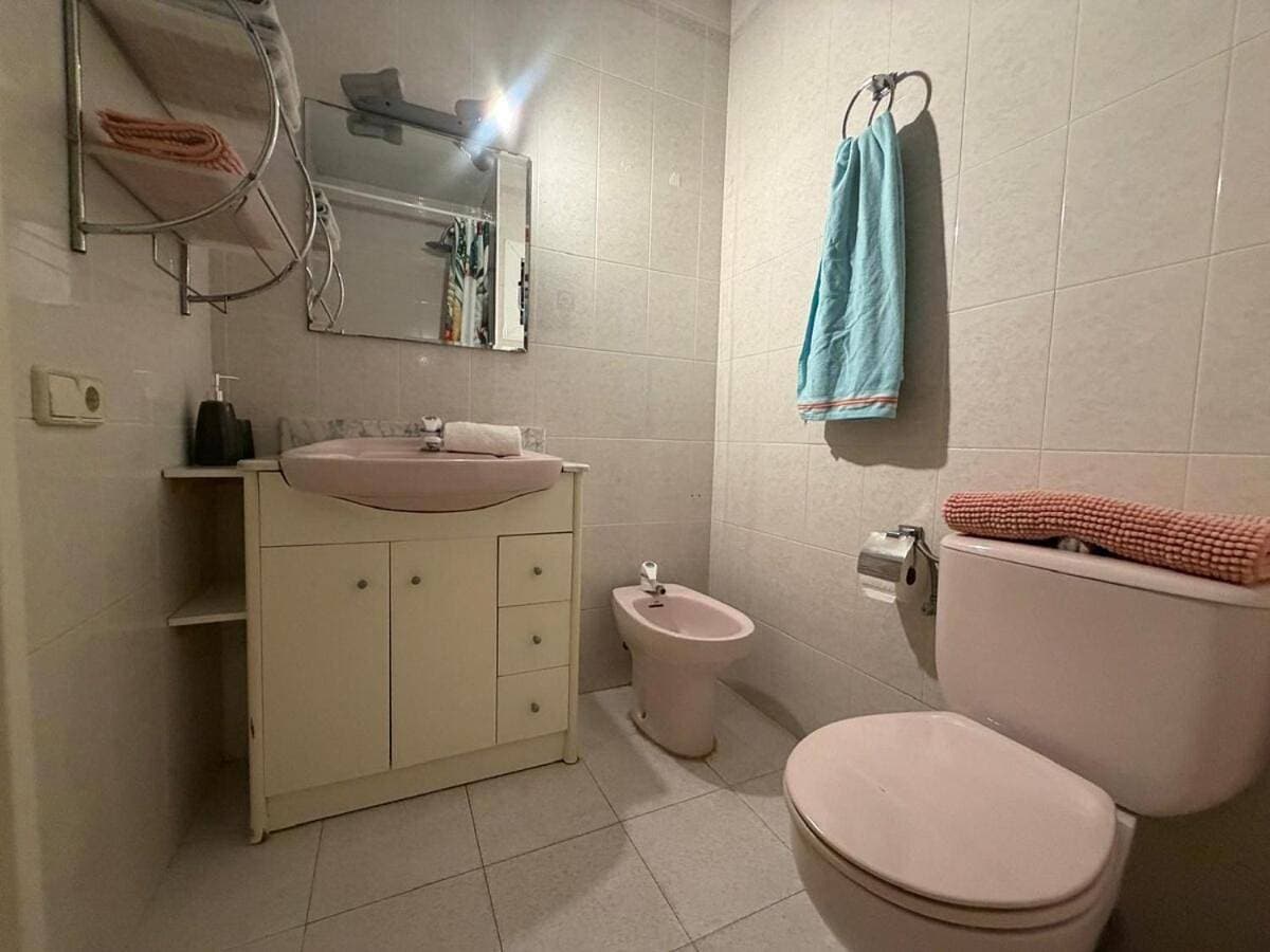 Foto 4 von 46: Two-Bedroom Apartment