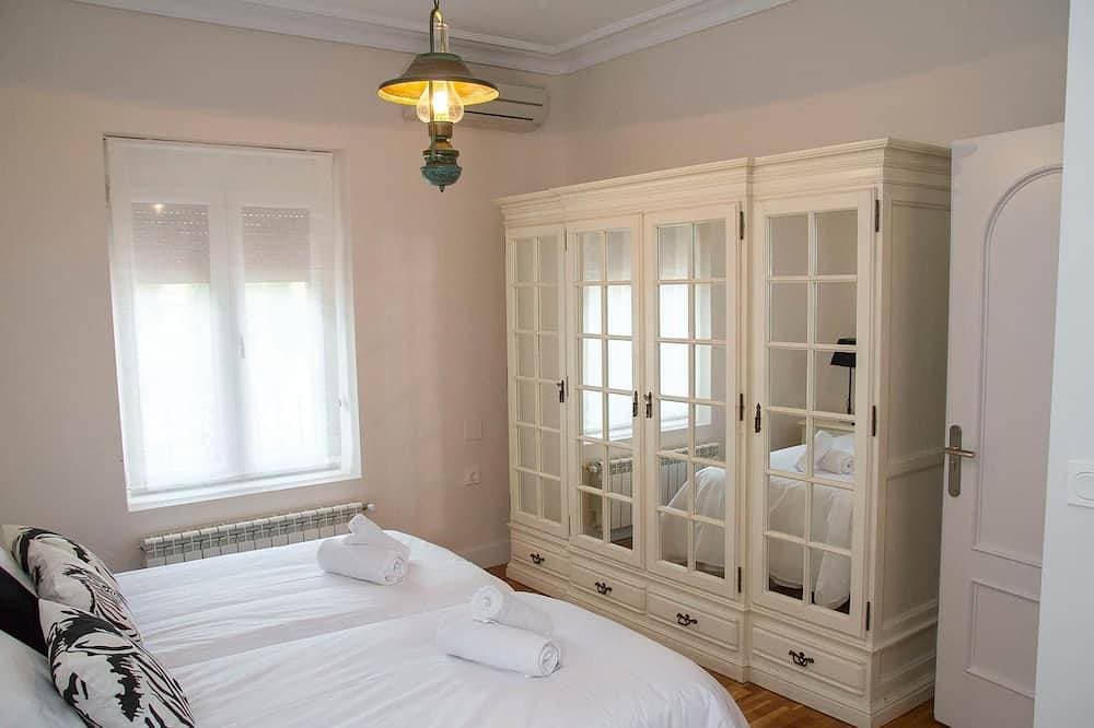Foto 4 von 21: Double room 2 beds in Casa El Villar