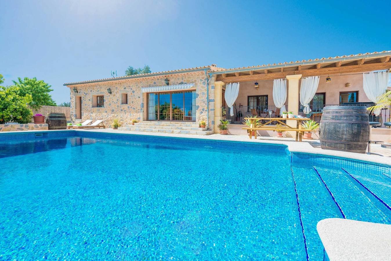 Foto 9 von 57: Es Blanquer De Na Fani - Ferienhaus mit privaten Pool in Binissalem. WiFi gratis