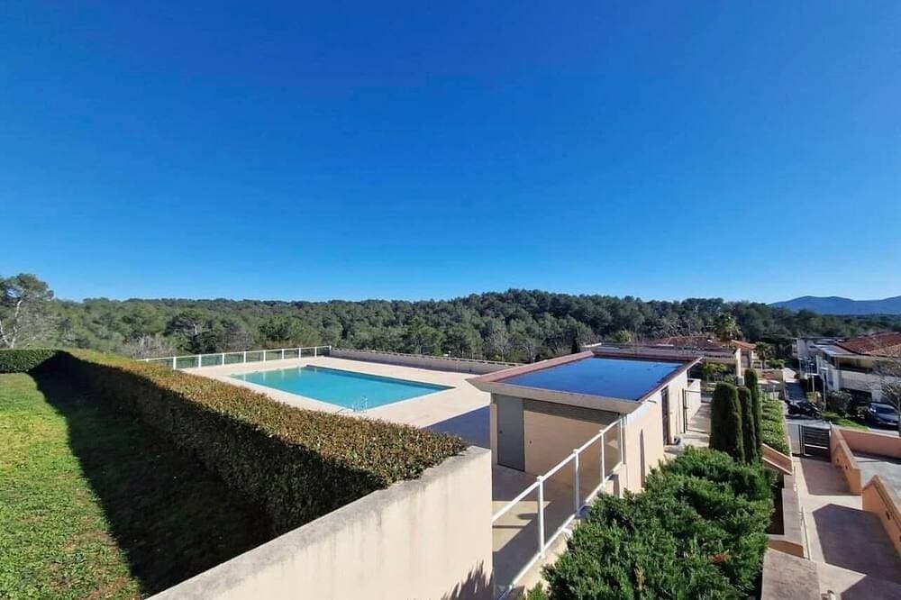 Foto 9 von 10: Magnificent studio in Roquebrune in the Var In a beautiful secure residence