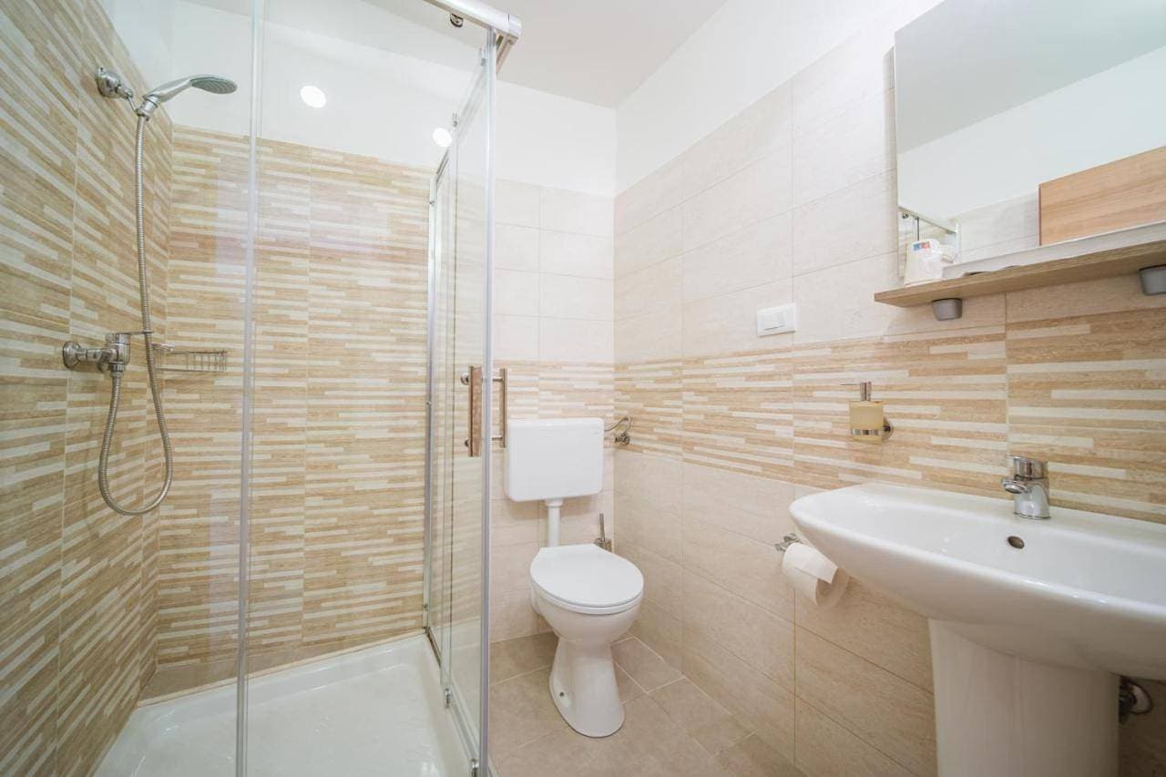 Foto 8 von 14: Double or Twin Room with Private Bathroom