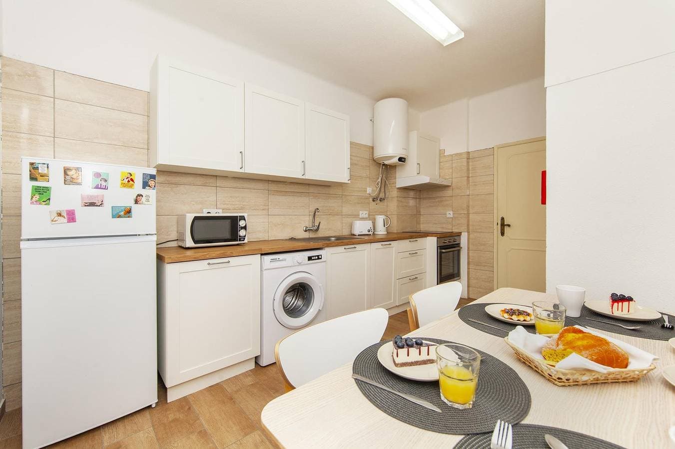 Foto 8 von 29: Ferienwohnung für 4 Personen mit Balkon
