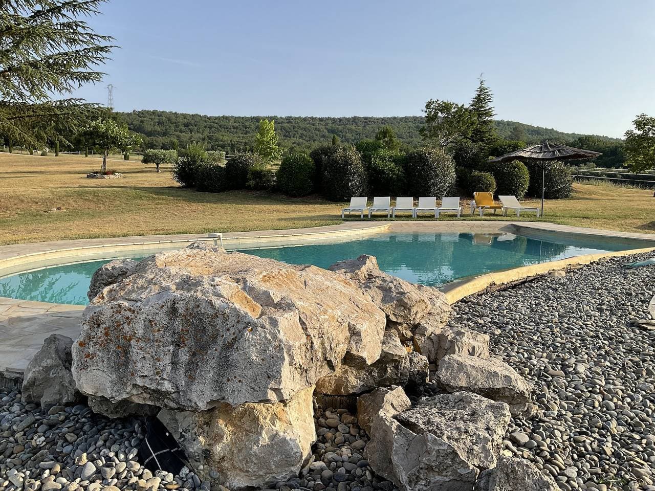 Foto 4 von 45: Charmante Villa in Saint-Maime mit Privatpool
