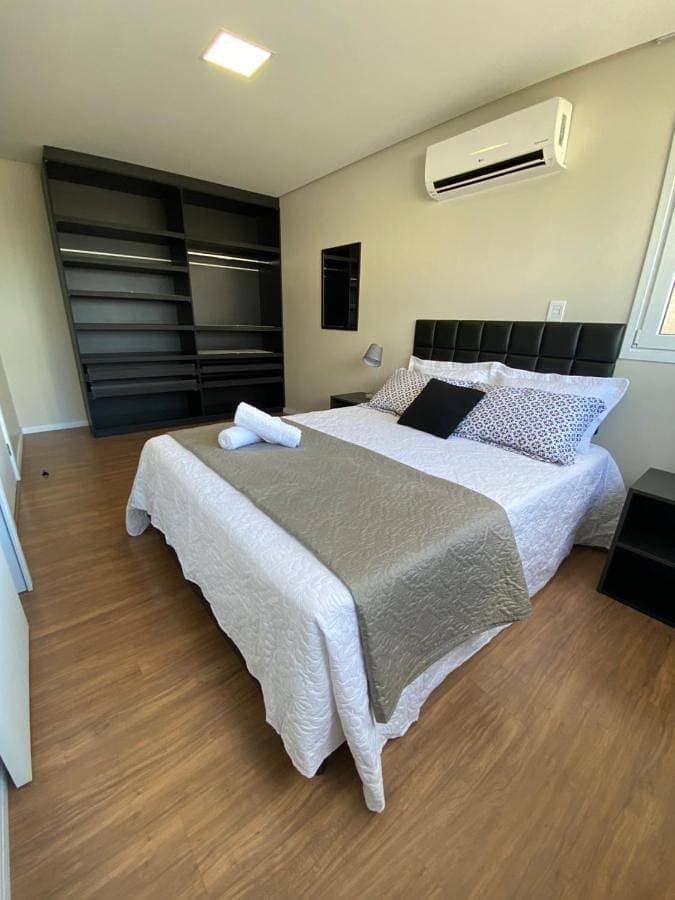 Foto 5 von 27: Two-Bedroom Apartment