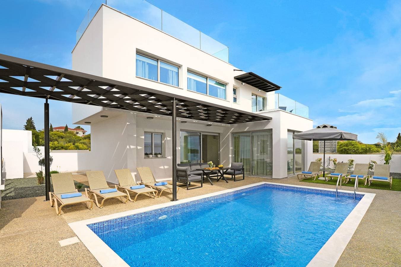 Villa 1