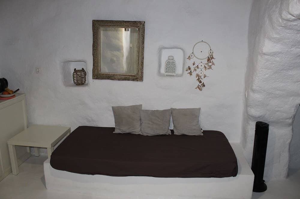 Foto 2 von 9: Artemis Cottage Zimmer 1
