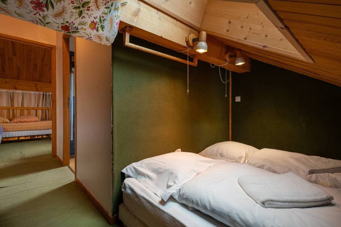 Foto 11 von 22: Ferienwohnung für 8 Personen mit Balkon