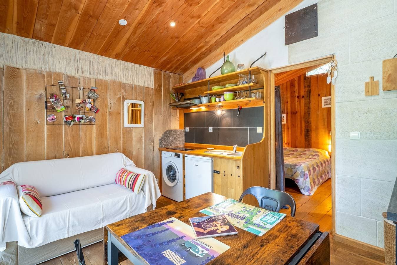 Foto 5 von 23: Ferienhaus 'La Poulido' mit privater Terrasse, privatem Garten und Wi-Fi
