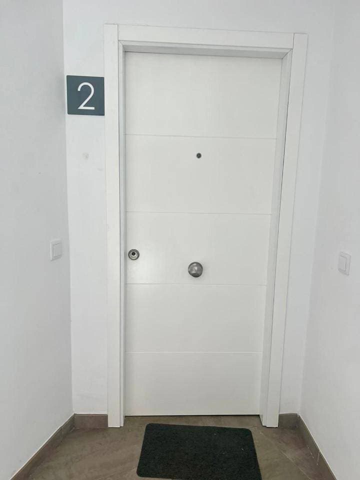 Foto 12 von 49: One-Bedroom Apartment