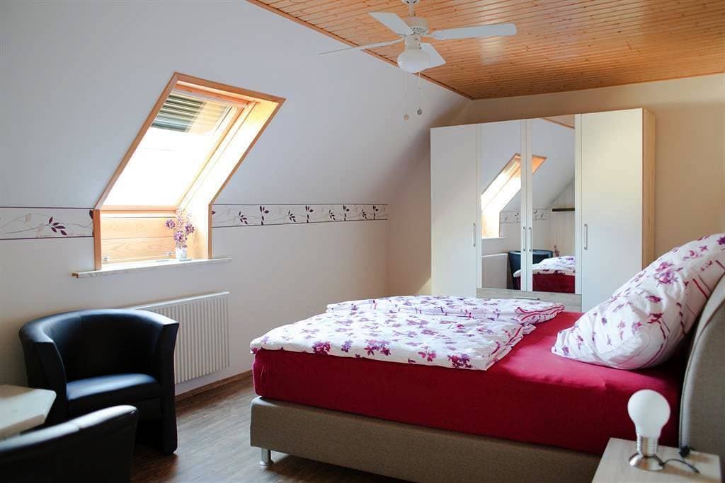 Foto 4 von 25: Ferienwohnung mit 2 Schlafzimmern