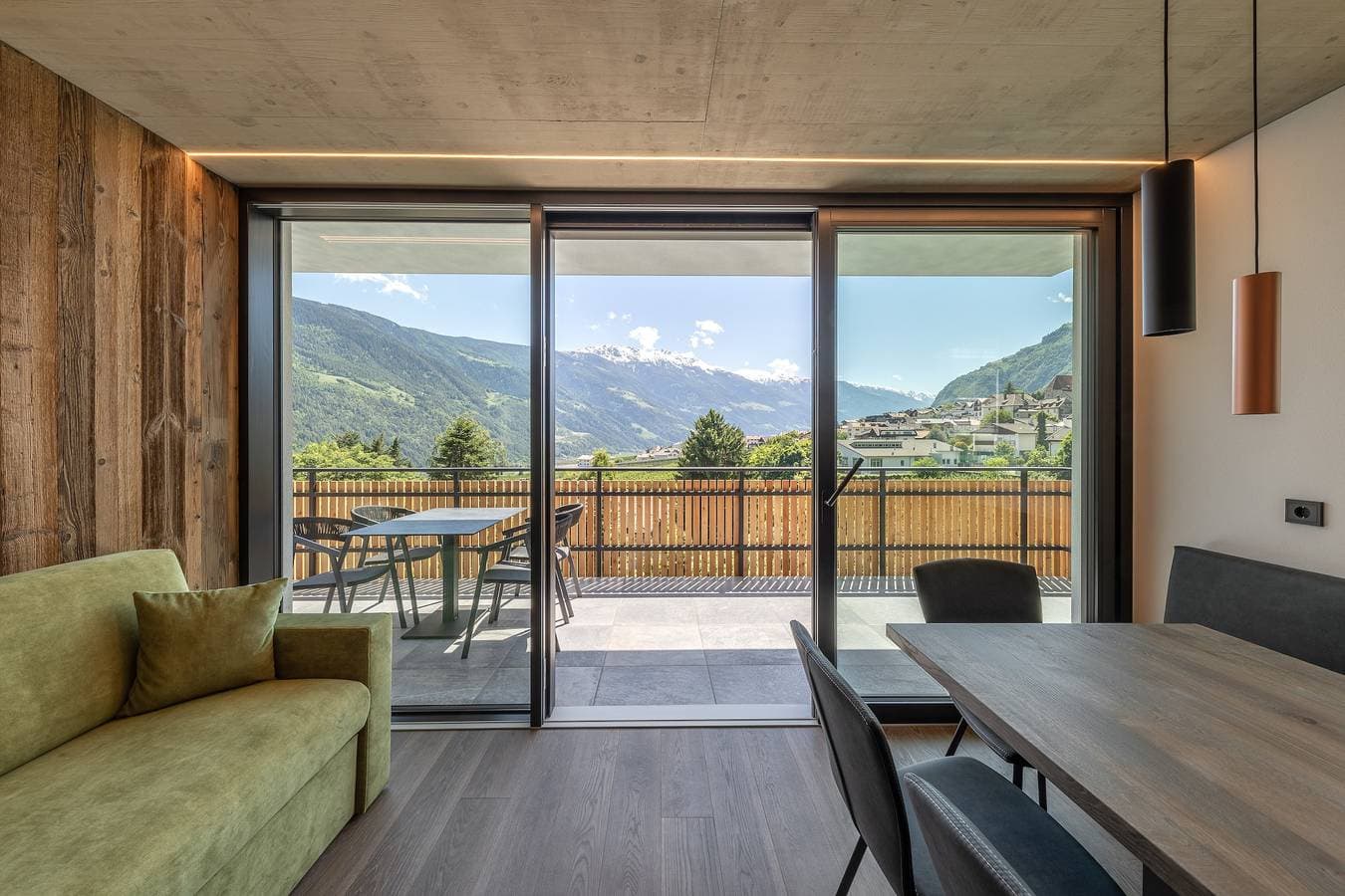 Foto 5 von 15: Ferienwohnung 'Köfele Lodge Agnes' mit Bergblick, Gemeinschaftspool und WLAN