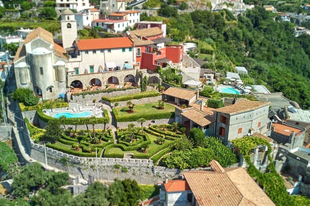 Foto 8 von 30: Charmante Villa, privater Pool, großer Garten in der Nähe von Ravello, Parkplatz auf Anfrage