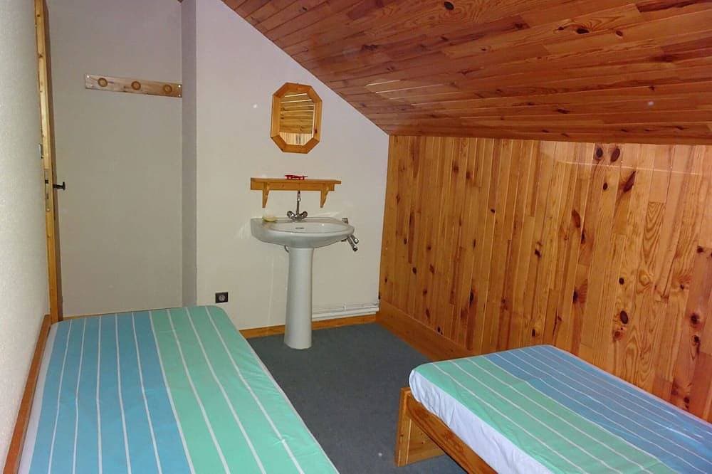 Foto 4 von 18: Helles Duplex nahe Pisten, überdachter Parkplatz, 4 Pers.
