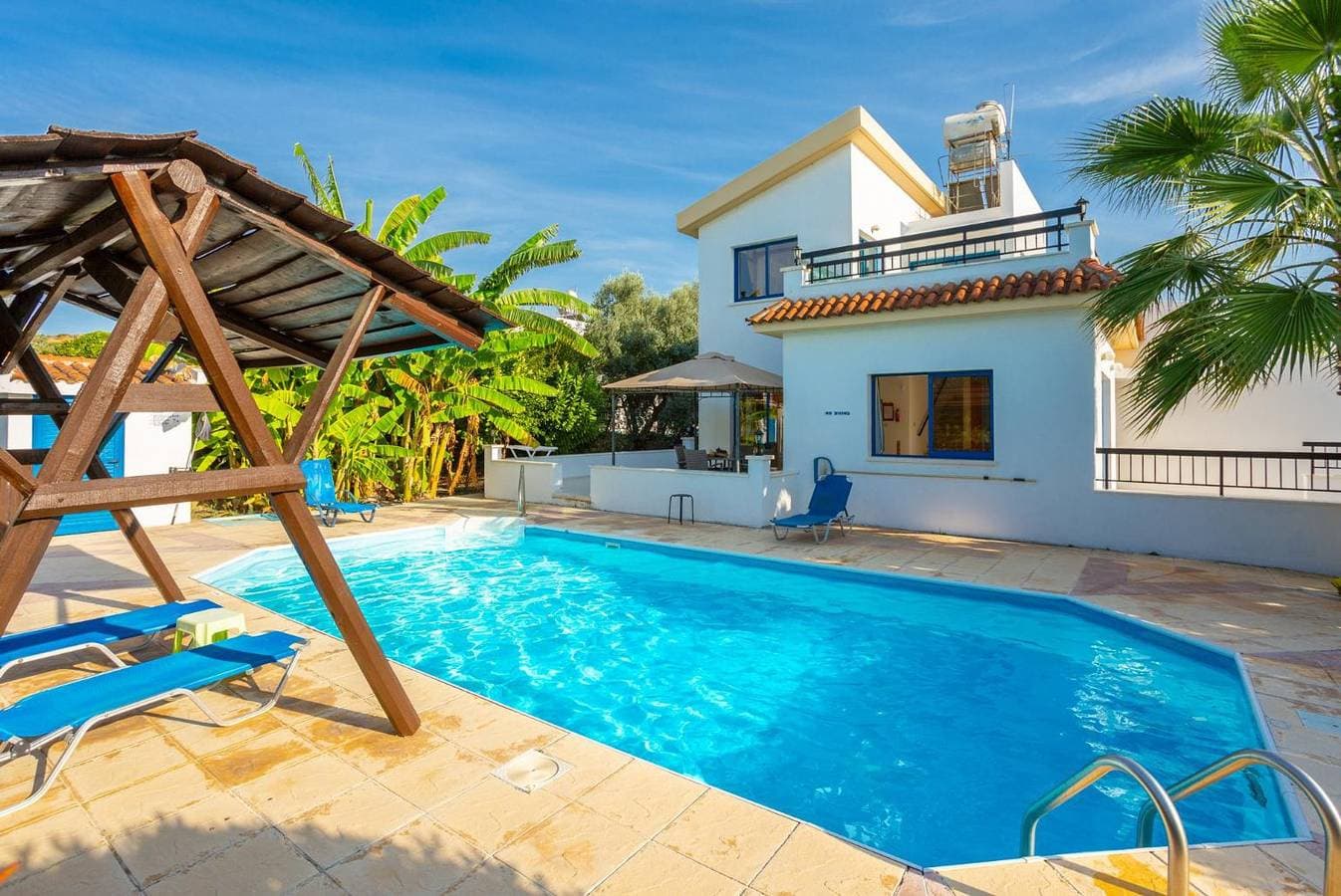 Foto 5 von 28: Villa für 4 Personen mit Terrasse