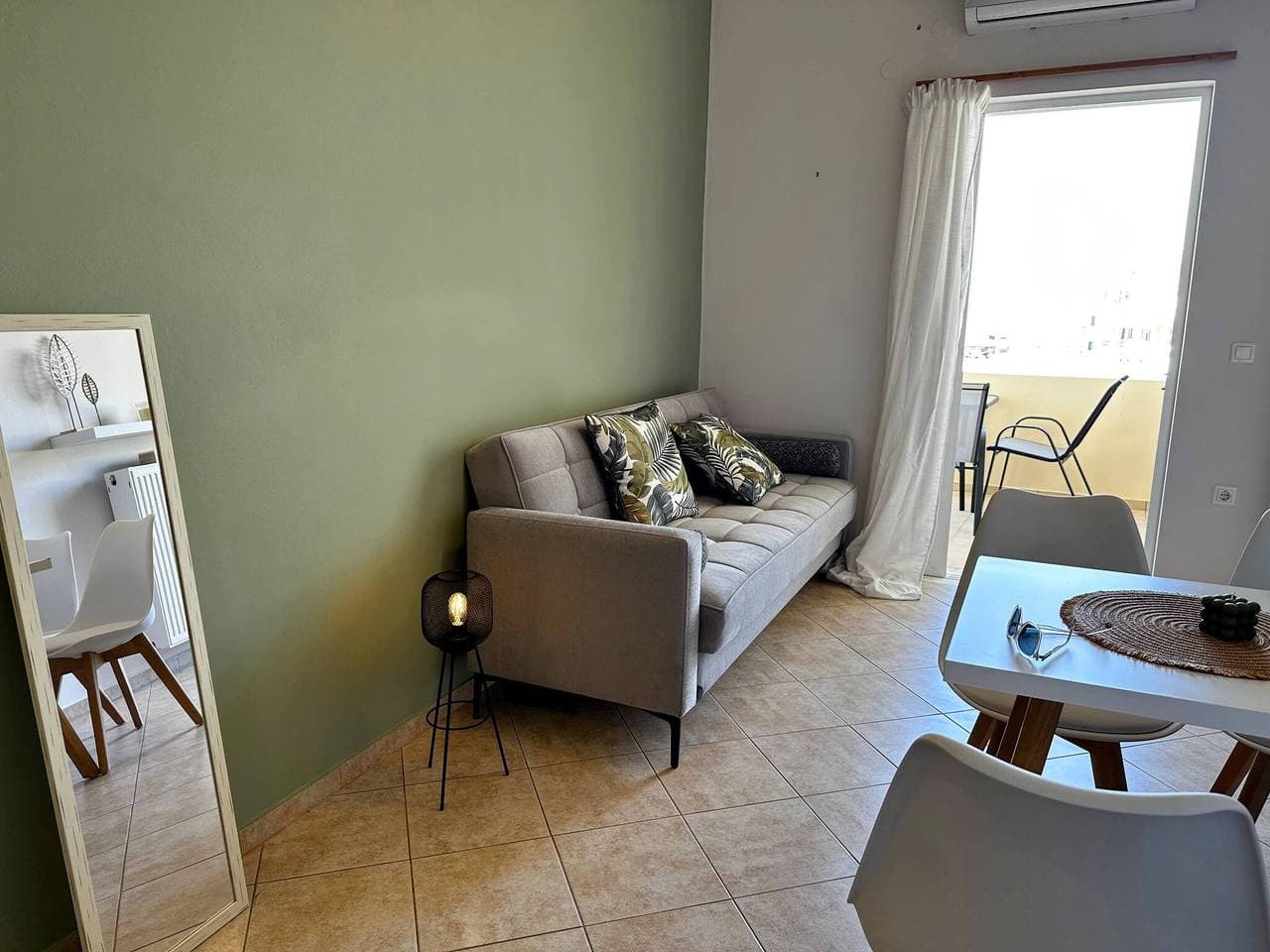 Foto 8 von 24: Son of the Beach Apartment - 20 Sekunden zu Fuß zum Strand