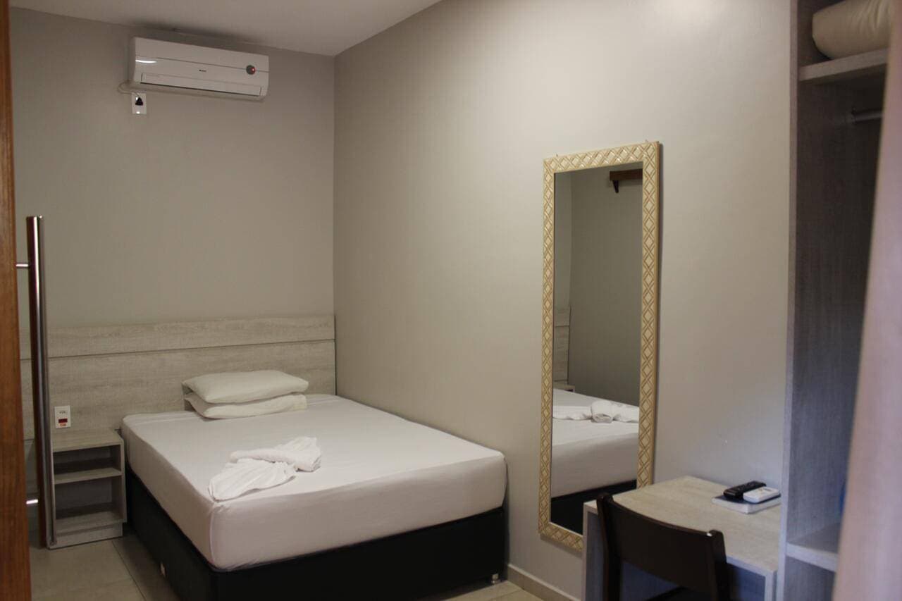 Foto 6 von 10: Double Room - Disability Access