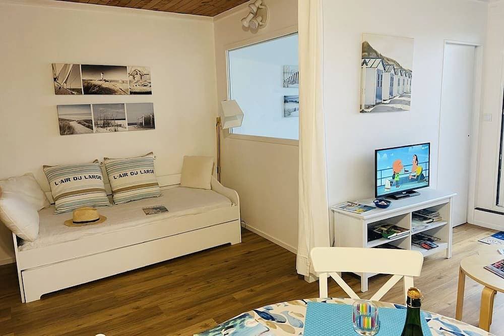 Foto 6 von 23: Apartment / sea view / beach 100m / private parking.