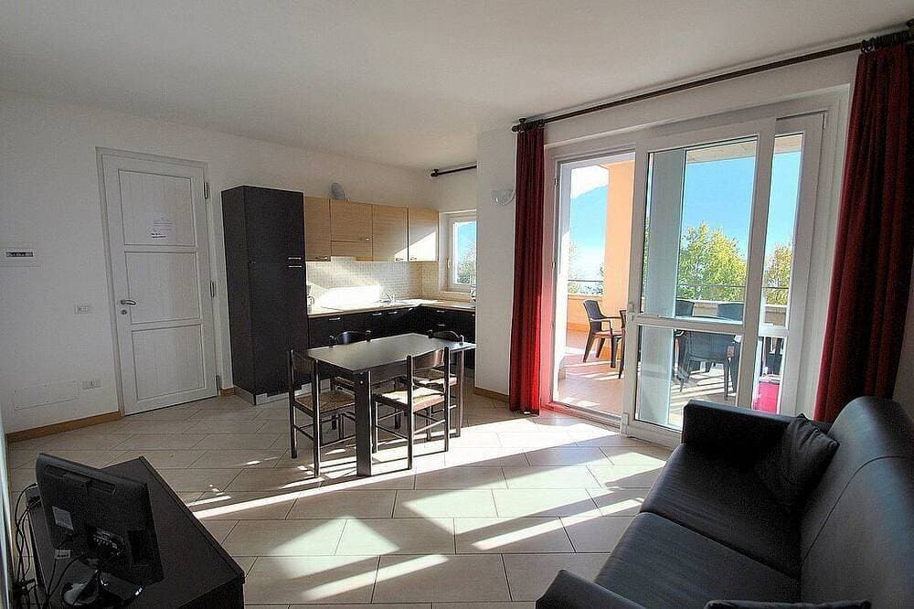 Foto 10 von 30: Casa Osmanto H: A cozy and welcoming apartment situated at a short distance from the shores of Lake Como, with Free Wi-Fi.