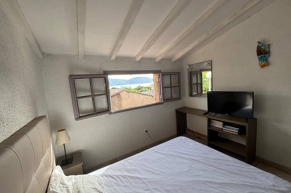 Foto 3 von 26: Klimatisiertes Apartment mit Meerblick - 100 m vom Strand entfernt - Herrliche Terrasse