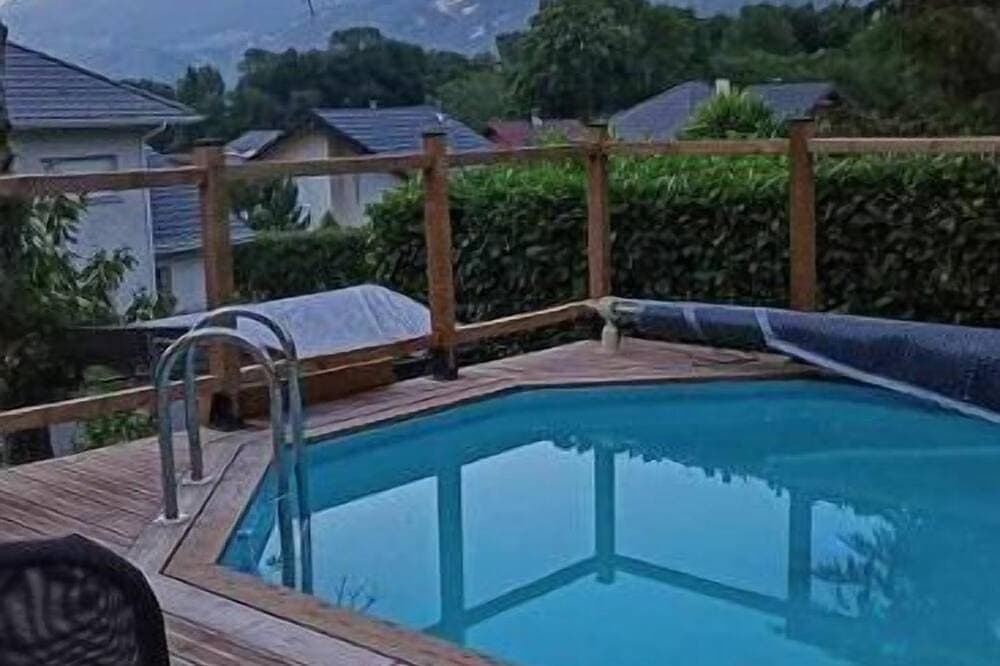 Foto 13 von 13: Le Mazot-spa-piscine-proche Lac-charme-détente