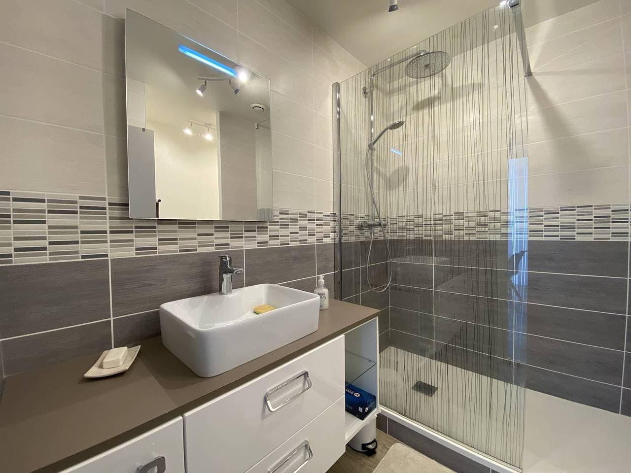 Foto 5 von 16: Ferienwohnung für 5 Personen mit Balkon