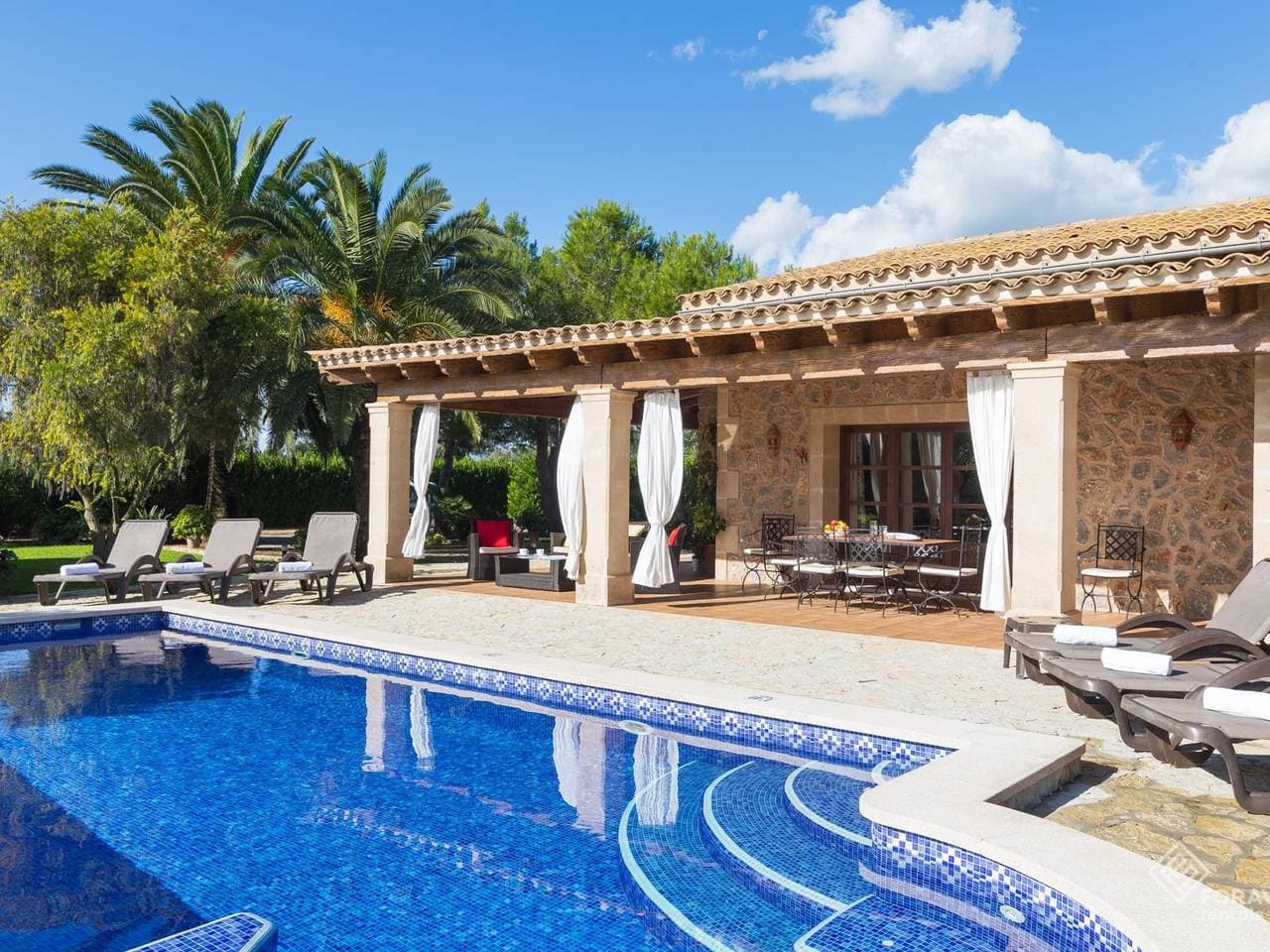 Foto 3 von 28: Son March - Spektakuläre Villa mit Pool und Garten am Rande von Sa Pobla