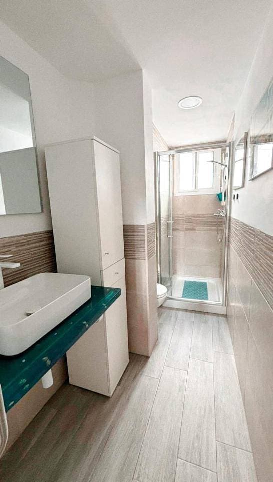 Foto 13 von 16: Two-Bedroom Standard Apartment