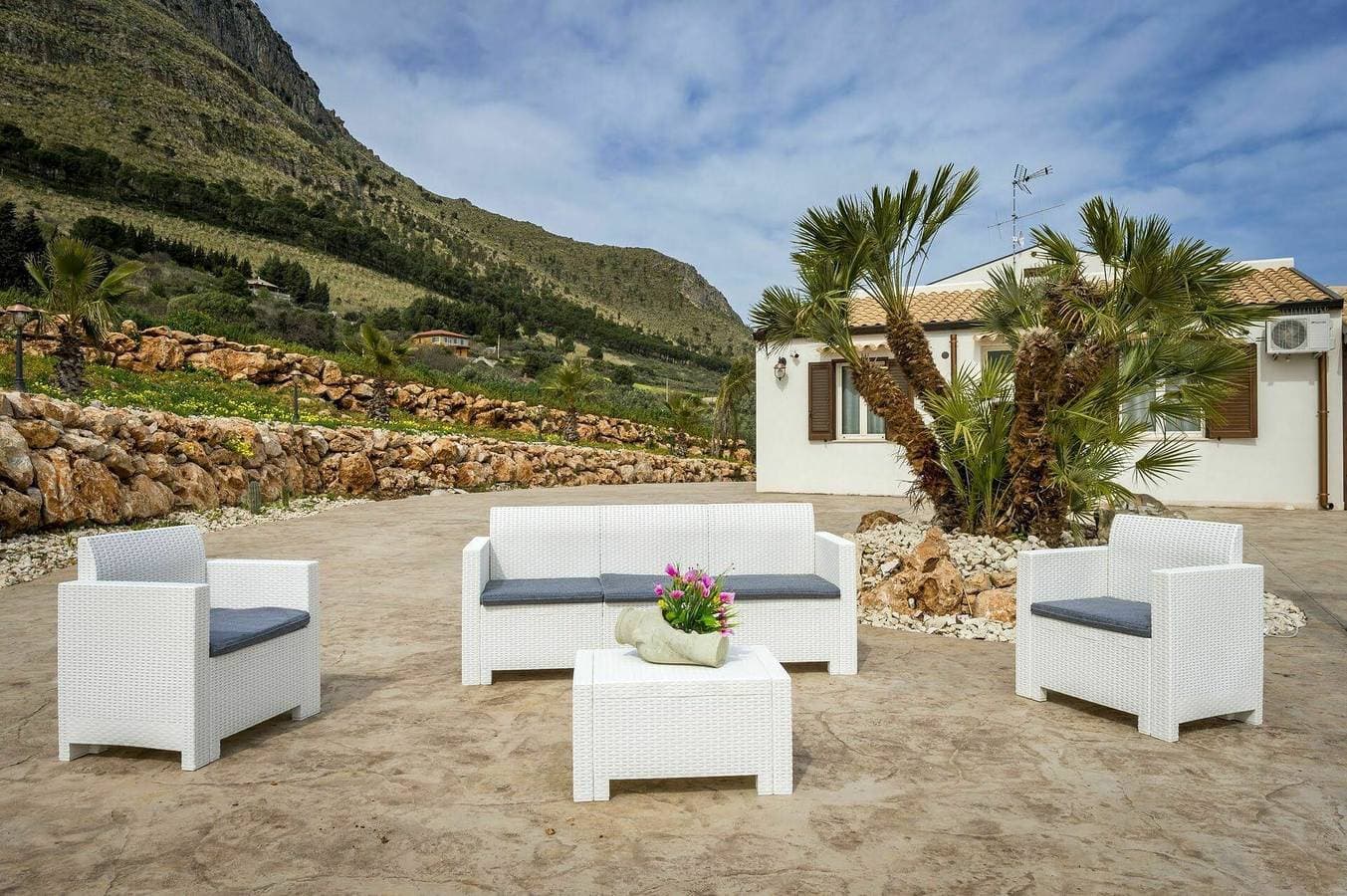 Foto 4 von 29: Villa für 8 Personen mit Pool