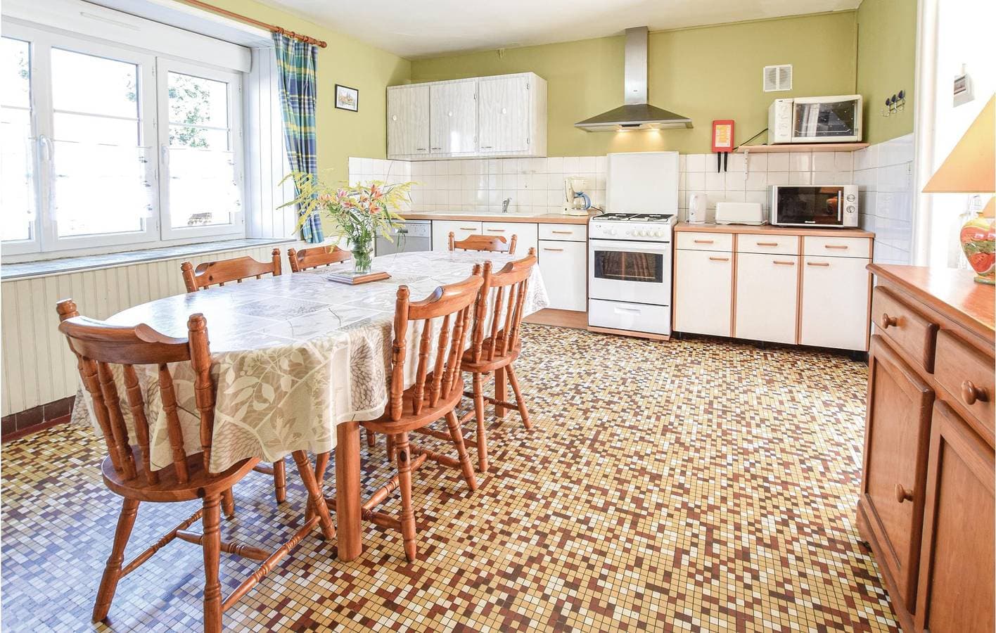 Foto 11 von 27: 114 sq. ft. Apt w/ TV, Parking, Garden - Lonlay-l'Abbaye