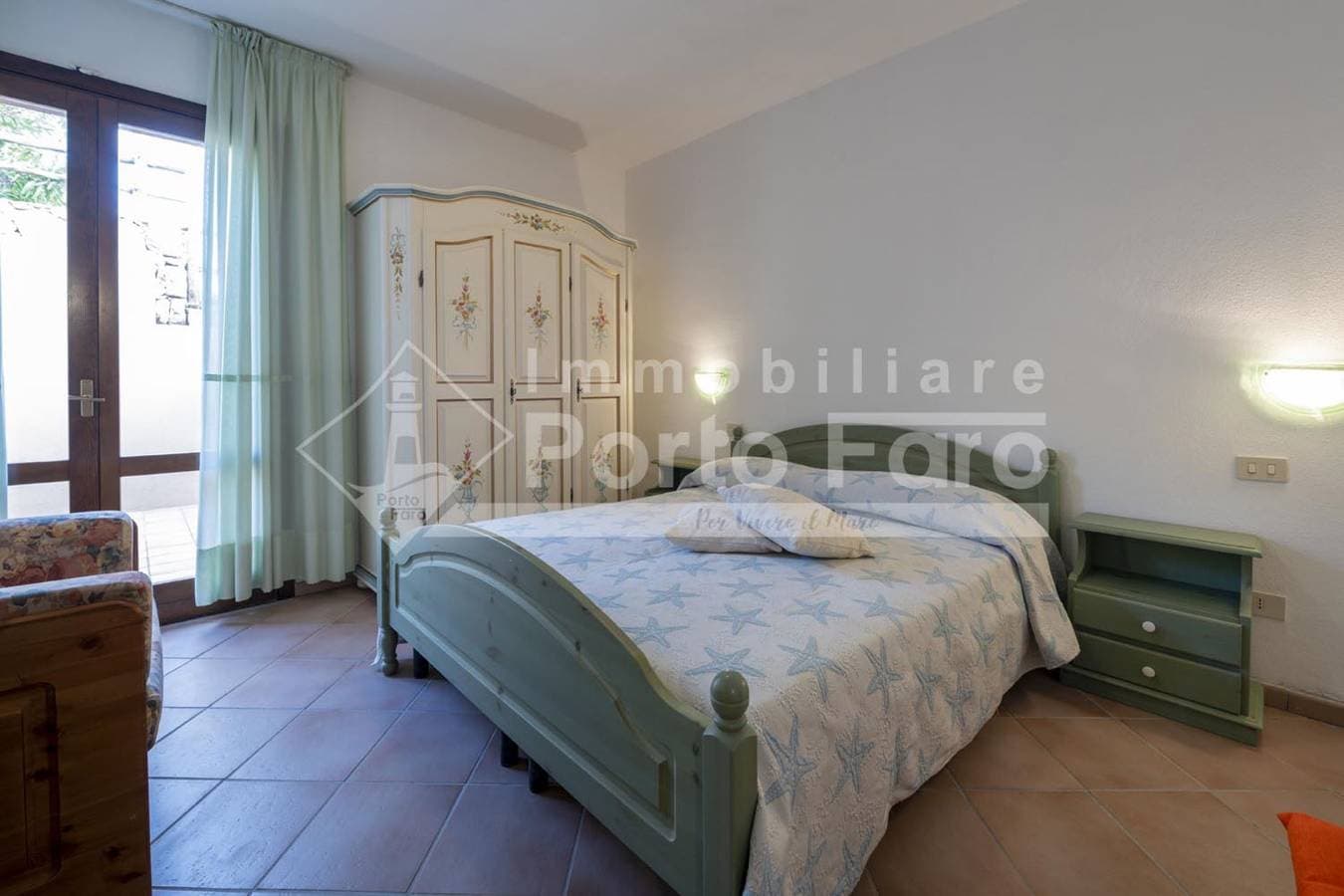 Foto 11 von 17: Ferienwohnung für 4 Personen mit Terrasse