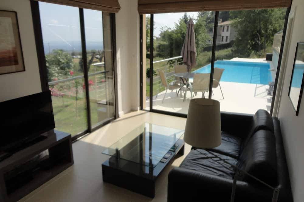 Holiday guest house 1